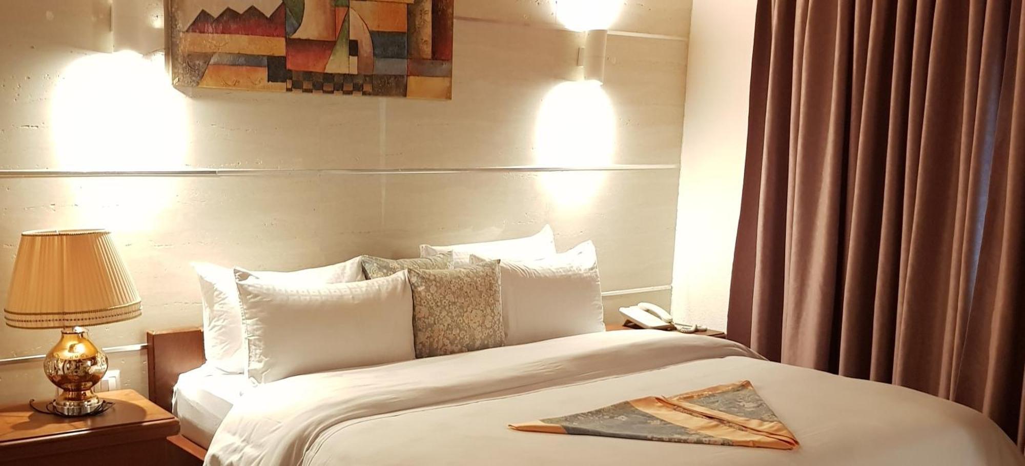 Grand Hotel Akwa Douala Buitenkant foto