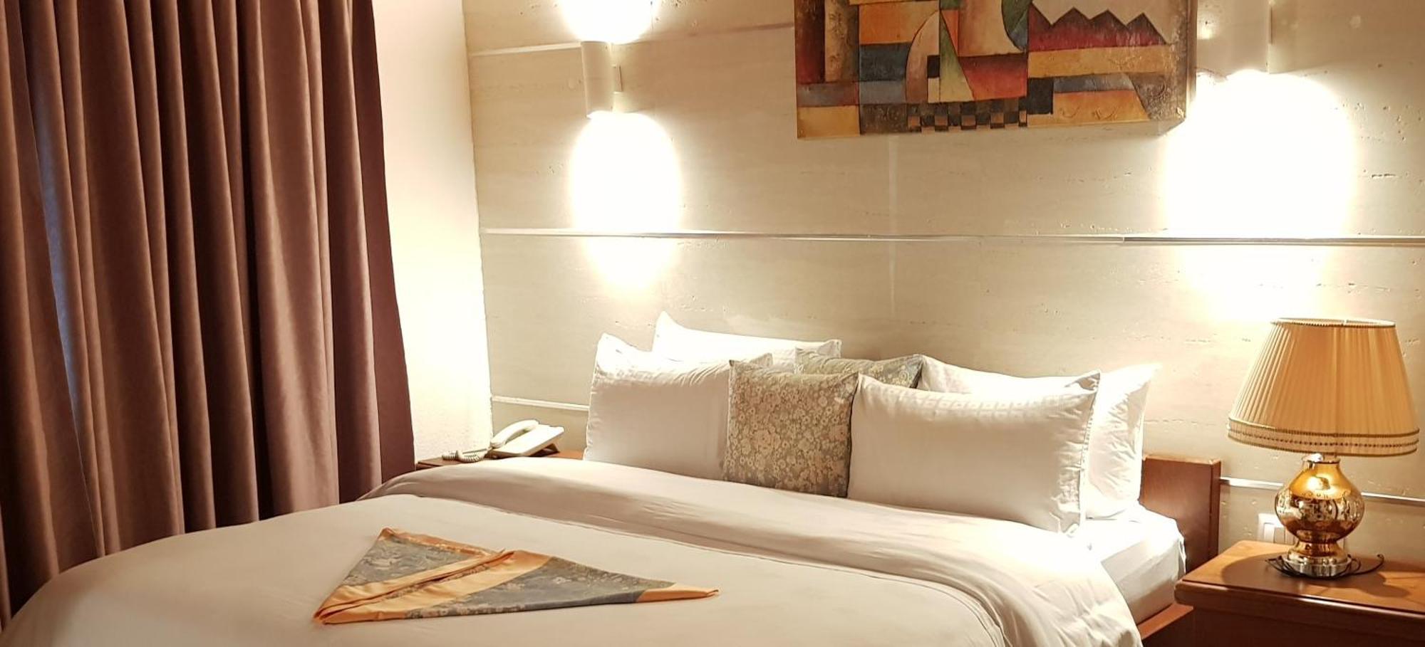 Grand Hotel Akwa Douala Buitenkant foto